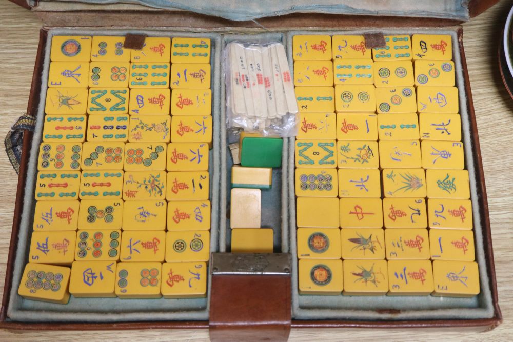 A Mahjong set together with Chinese ceramics
